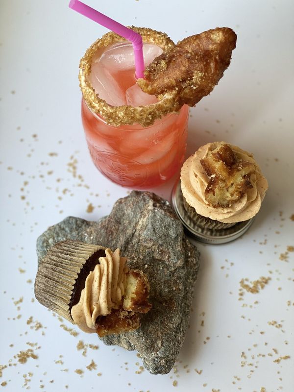 Cinnamon sugar cupcakes beside a sugar-rimmed pink drink